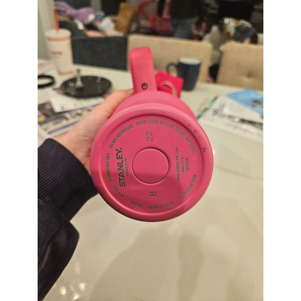 Stanley‎ 40 oz tumbler azalea